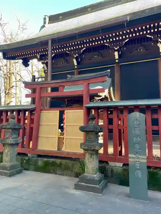 鬼子母神堂 (法明寺)の{uncategorized: "未分類", other: "その他", undefined: "問題あり", building: "その他建物", grave: "お墓", sacred_gate: "鳥居", guardian: "狛犬", statue: "像", buddha: "仏像", history: "歴史", nature: "自然", garden: "庭園", animal: "動物", pagoda: "塔", temizu: "手水舎", mountain_gate: "山門・神門", sanctuary: "本殿・本堂", subordinate: "末社・摂社", art: "芸術", scenery: "景色", jizo: "地蔵", ema: "絵馬", goshuin: "御朱印", omikuji: "おみくじ", items: "授与品その他", amulet: "お守り", goshuincho: "御朱印帳", eats: "食事", festival: "お祭り", votive_dance: "神楽", shichigosan: "七五三参", wedding: "結婚式", experience: "体験その他", initially: "初詣", around: "周辺", anti_infection: "感染症対策"}