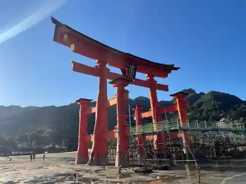 厳島神社(広島県)