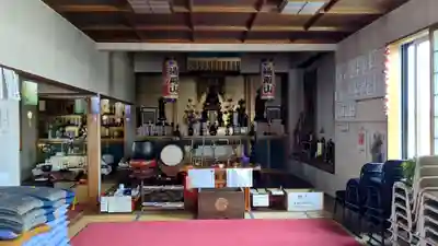 新注連寺の本殿・本堂