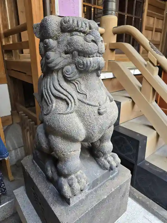小網神社の狛犬