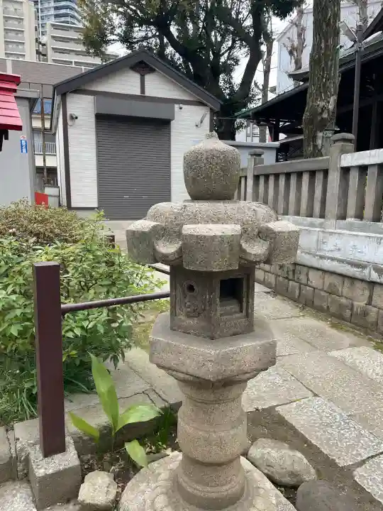 橋戸稲荷神社の{uncategorized: "未分類", other: "その他", undefined: "問題あり", building: "その他建物", grave: "お墓", sacred_gate: "鳥居", guardian: "狛犬", statue: "像", buddha: "仏像", history: "歴史", nature: "自然", garden: "庭園", animal: "動物", pagoda: "塔", temizu: "手水舎", mountain_gate: "山門・神門", sanctuary: "本殿・本堂", subordinate: "末社・摂社", art: "芸術", scenery: "景色", jizo: "地蔵", ema: "絵馬", goshuin: "御朱印", omikuji: "おみくじ", items: "授与品その他", amulet: "お守り", goshuincho: "御朱印帳", eats: "食事", festival: "お祭り", votive_dance: "神楽", shichigosan: "七五三参", wedding: "結婚式", experience: "体験その他", initially: "初詣", around: "周辺", anti_infection: "感染症対策"}