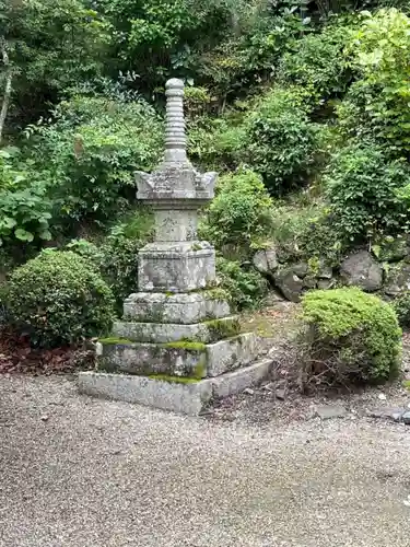 善峯寺の塔