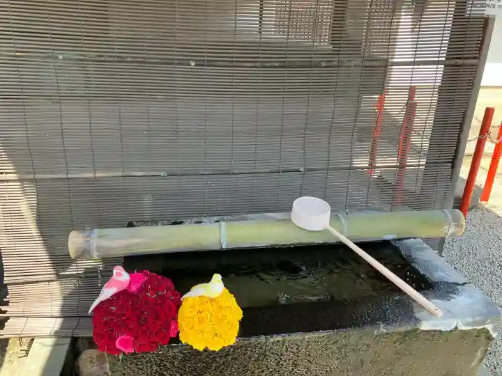 上尾御嶽神社の{uncategorized: "未分類", other: "その他", undefined: "問題あり", building: "その他建物", grave: "お墓", sacred_gate: "鳥居", guardian: "狛犬", statue: "像", buddha: "仏像", history: "歴史", nature: "自然", garden: "庭園", animal: "動物", pagoda: "塔", temizu: "手水舎", mountain_gate: "山門・神門", sanctuary: "本殿・本堂", subordinate: "末社・摂社", art: "芸術", scenery: "景色", jizo: "地蔵", ema: "絵馬", goshuin: "御朱印", omikuji: "おみくじ", items: "授与品その他", amulet: "お守り", goshuincho: "御朱印帳", eats: "食事", festival: "お祭り", votive_dance: "神楽", shichigosan: "七五三参", wedding: "結婚式", experience: "体験その他", initially: "初詣", around: "周辺", anti_infection: "感染症対策"}