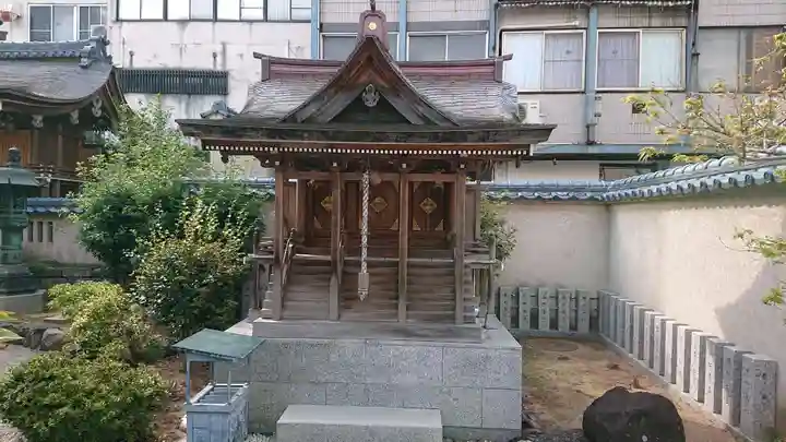 三姉妹神社(福井県)
