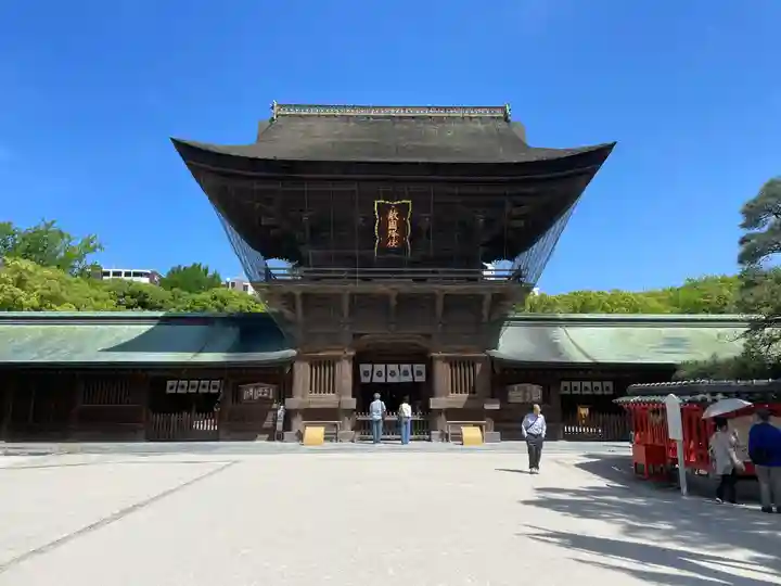 筥崎宮の山門・神門