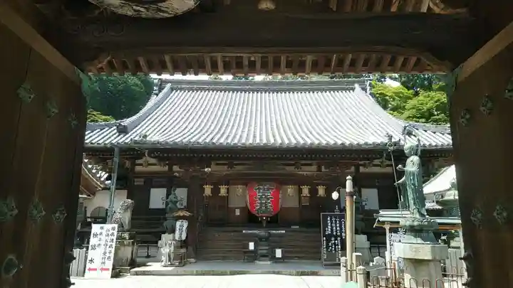 柳谷観音 楊谷寺の本殿・本堂
