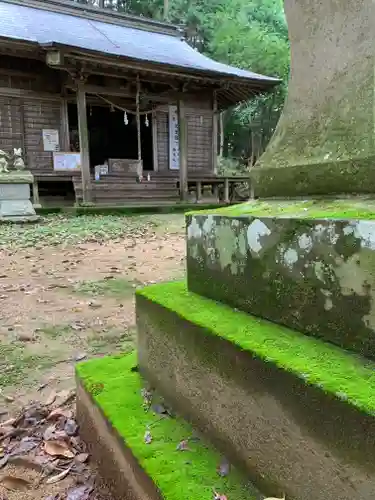 示現神社の本殿・本堂