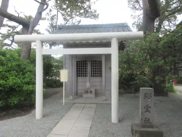森戸大明神(森戸神社)の末社・摂社