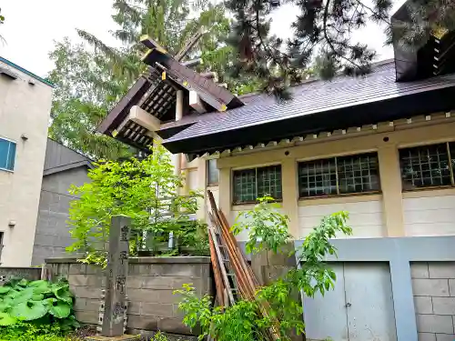 豊平神社の本殿・本堂