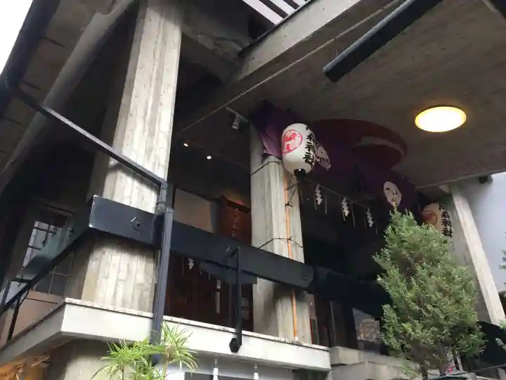 烏森神社の本殿・本堂