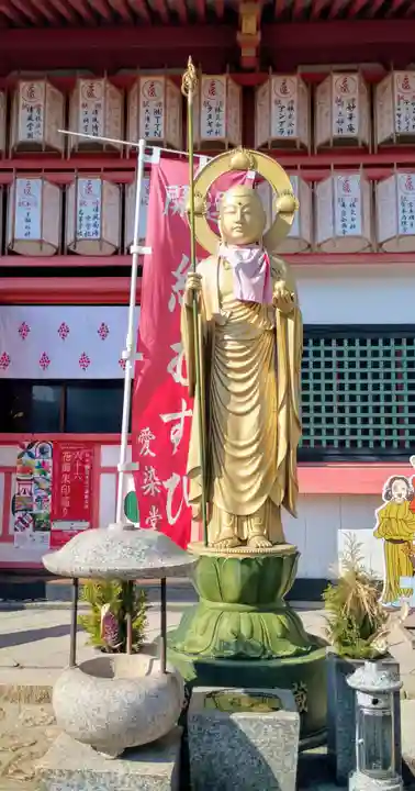 愛染堂勝鬘院の地蔵