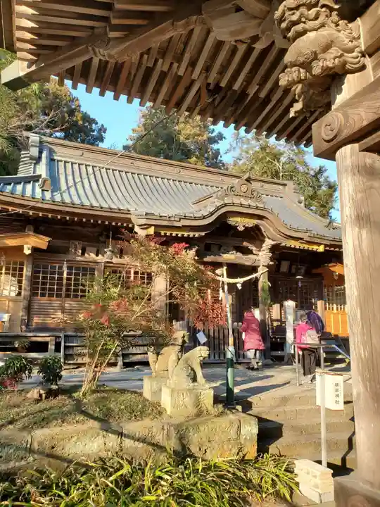 雄琴神社の本殿・本堂