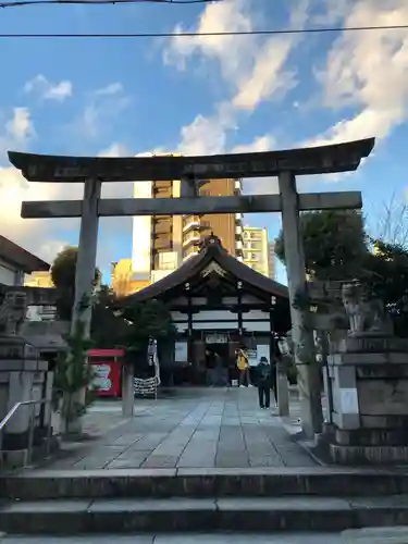 三輪神社の鳥居