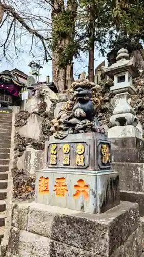 成田山新勝寺の狛犬