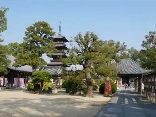 本山寺の建物その他