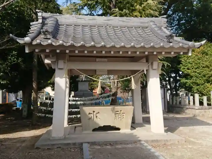 八幡神社の手水舎