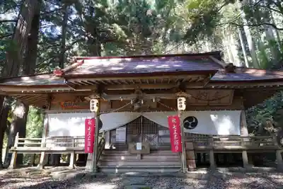 古殿八幡神社の本殿・本堂