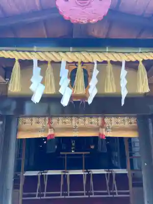 横浜御嶽神社の本殿・本堂