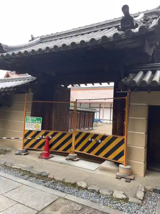 唐招提寺の山門・神門