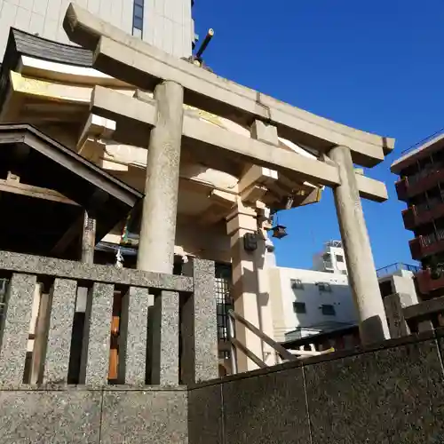 車町稲荷神社の鳥居