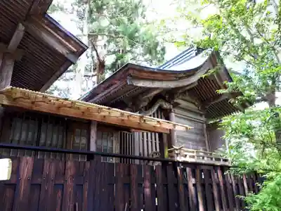 白山神社の本殿・本堂