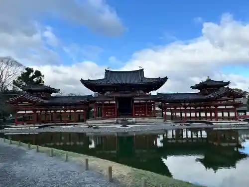 平等院の{uncategorized: "未分類", other: "その他", undefined: "問題あり", building: "その他建物", grave: "お墓", sacred_gate: "鳥居", guardian: "狛犬", statue: "像", buddha: "仏像", history: "歴史", nature: "自然", garden: "庭園", animal: "動物", pagoda: "塔", temizu: "手水舎", mountain_gate: "山門・神門", sanctuary: "本殿・本堂", subordinate: "末社・摂社", art: "芸術", scenery: "景色", jizo: "地蔵", ema: "絵馬", goshuin: "御朱印", omikuji: "おみくじ", items: "授与品その他", amulet: "お守り", goshuincho: "御朱印帳", eats: "食事", festival: "お祭り", votive_dance: "神楽", shichigosan: "七五三参", wedding: "結婚式", experience: "体験その他", initially: "初詣", around: "周辺", anti_infection: "感染症対策"}