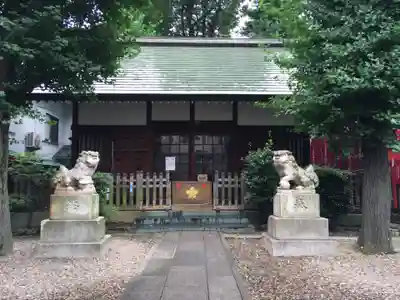 諏訪神社の本殿・本堂