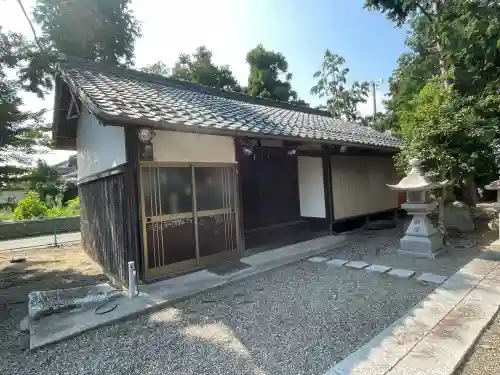 稲荷神社（佐波江神社）(滋賀県)