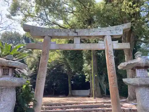 高田神社の鳥居