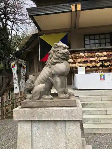 東郷神社の狛犬