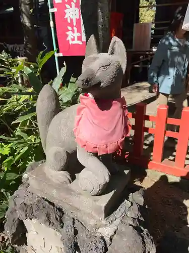 花園稲荷神社の狛犬