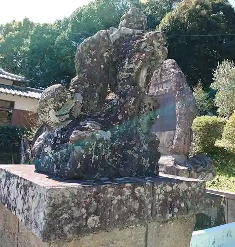 高城神社の狛犬