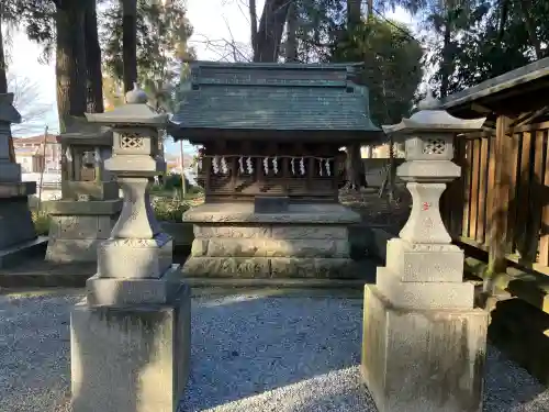 星宮神社の{uncategorized: "未分類", other: "その他", undefined: "問題あり", building: "その他建物", grave: "お墓", sacred_gate: "鳥居", guardian: "狛犬", statue: "像", buddha: "仏像", history: "歴史", nature: "自然", garden: "庭園", animal: "動物", pagoda: "塔", temizu: "手水舎", mountain_gate: "山門・神門", sanctuary: "本殿・本堂", subordinate: "末社・摂社", art: "芸術", scenery: "景色", jizo: "地蔵", ema: "絵馬", goshuin: "御朱印", omikuji: "おみくじ", items: "授与品その他", amulet: "お守り", goshuincho: "御朱印帳", eats: "食事", festival: "お祭り", votive_dance: "神楽", shichigosan: "七五三参", wedding: "結婚式", experience: "体験その他", initially: "初詣", around: "周辺", anti_infection: "感染症対策"}