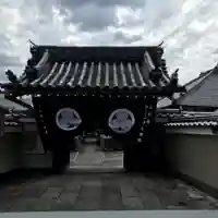 地蔵院(椿寺)の山門・神門