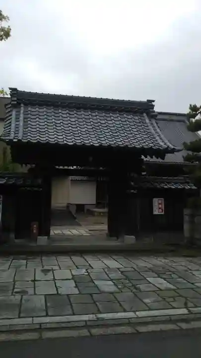 妙長寺の山門・神門
