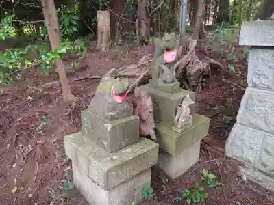 多田朝日森稲荷神社の狛犬