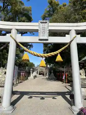都波岐奈加等神社の{uncategorized: "未分類", other: "その他", undefined: "問題あり", building: "その他建物", grave: "お墓", sacred_gate: "鳥居", guardian: "狛犬", statue: "像", buddha: "仏像", history: "歴史", nature: "自然", garden: "庭園", animal: "動物", pagoda: "塔", temizu: "手水舎", mountain_gate: "山門・神門", sanctuary: "本殿・本堂", subordinate: "末社・摂社", art: "芸術", scenery: "景色", jizo: "地蔵", ema: "絵馬", goshuin: "御朱印", omikuji: "おみくじ", items: "授与品その他", amulet: "お守り", goshuincho: "御朱印帳", eats: "食事", festival: "お祭り", votive_dance: "神楽", shichigosan: "七五三参", wedding: "結婚式", experience: "体験その他", initially: "初詣", around: "周辺", anti_infection: "感染症対策"}