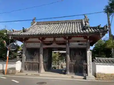穴太寺の山門・神門