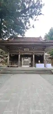 明石寺の{uncategorized: "未分類", other: "その他", undefined: "問題あり", building: "その他建物", grave: "お墓", sacred_gate: "鳥居", guardian: "狛犬", statue: "像", buddha: "仏像", history: "歴史", nature: "自然", garden: "庭園", animal: "動物", pagoda: "塔", temizu: "手水舎", mountain_gate: "山門・神門", sanctuary: "本殿・本堂", subordinate: "末社・摂社", art: "芸術", scenery: "景色", jizo: "地蔵", ema: "絵馬", goshuin: "御朱印", omikuji: "おみくじ", items: "授与品その他", amulet: "お守り", goshuincho: "御朱印帳", eats: "食事", festival: "お祭り", votive_dance: "神楽", shichigosan: "七五三参", wedding: "結婚式", experience: "体験その他", initially: "初詣", around: "周辺", anti_infection: "感染症対策"}