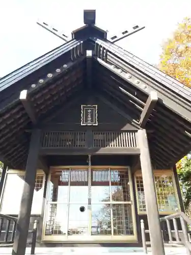 中小屋神社の本殿