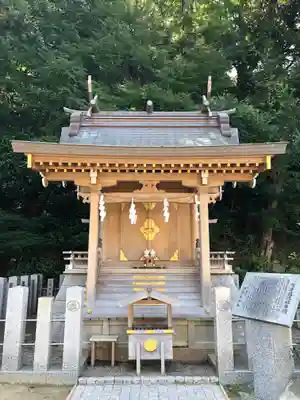 四條畷神社の末社・摂社