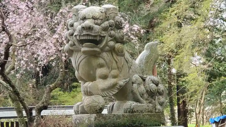 小御門神社の狛犬
