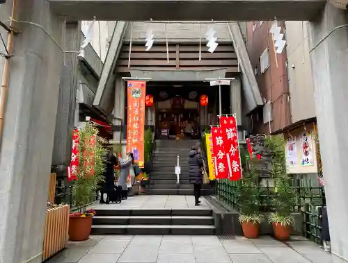 烏森神社の本殿・本堂