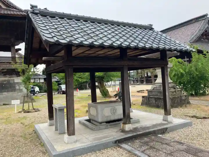 誠照寺(福井県)