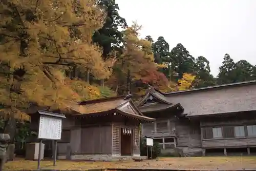 大神山神社奥宮の建物その他