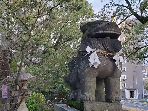 北岡神社の狛犬