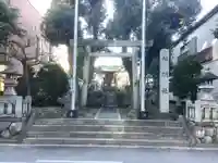 神明社の鳥居