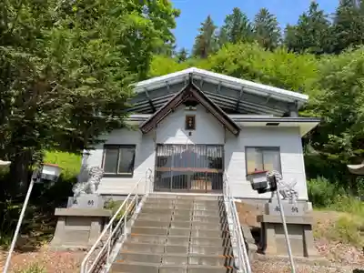 知来八幡宮の本殿・本堂