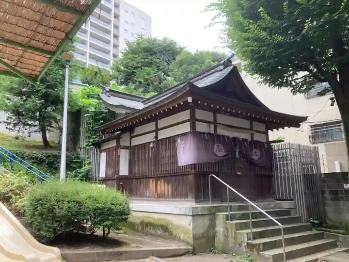出世稲荷神社(春日稲荷神社)(東京都)
