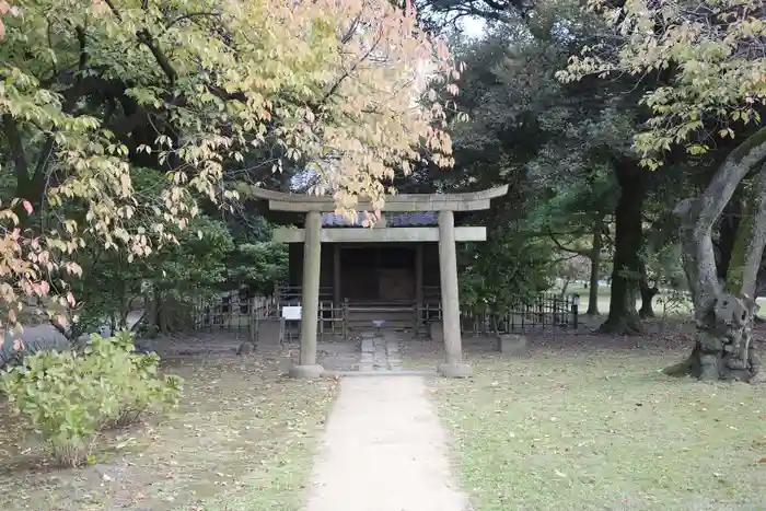 旧稲生神社の鳥居